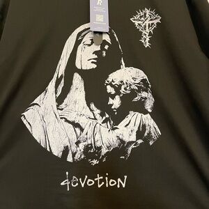 ROMWE Black Tee with White Graphic